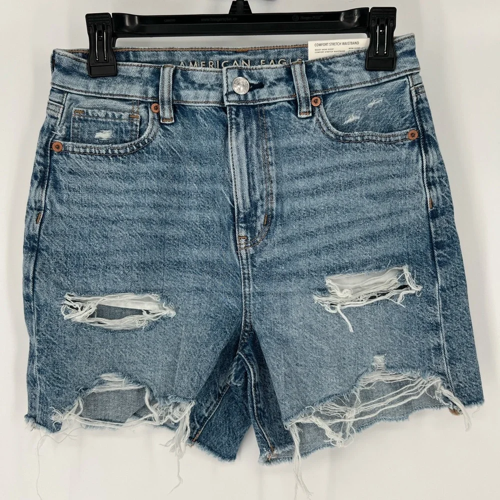 AMERICAN EAGLE BAGGY MOM SHORTS W/STRETCH‎ WAISTBAND RIPPED DENIM